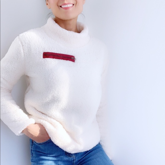 CHICBOMB - Picture 2 of 7